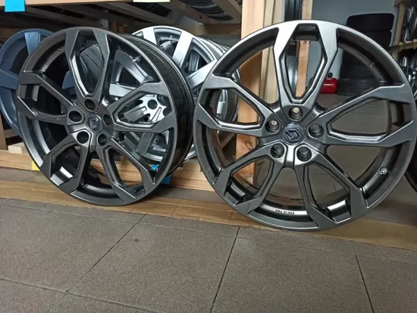 FELGI ALUMINIOWE ORGINAŁ RENAULT 5X114,3