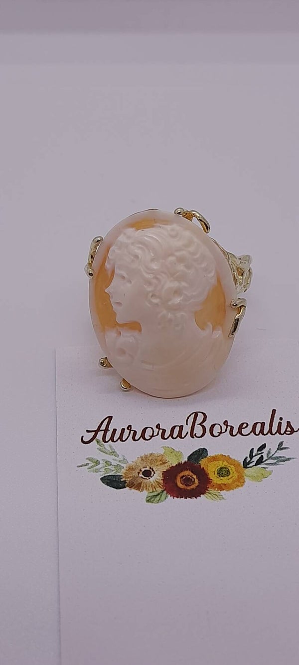 Anello Cammeo