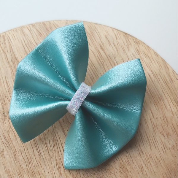Blue Lagoon Butterfly Bow 🌊