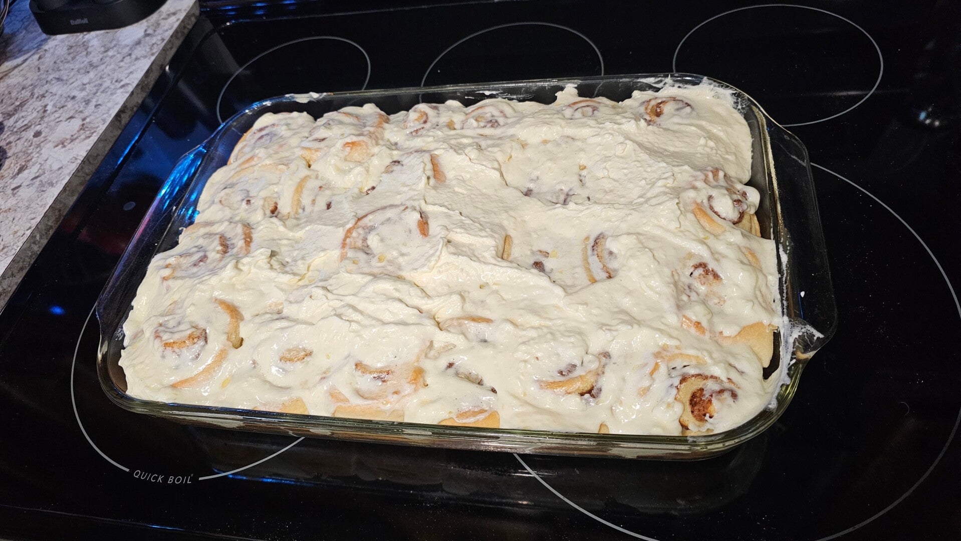 1 dozen Sourdough Cinnamon Rolls With Icing