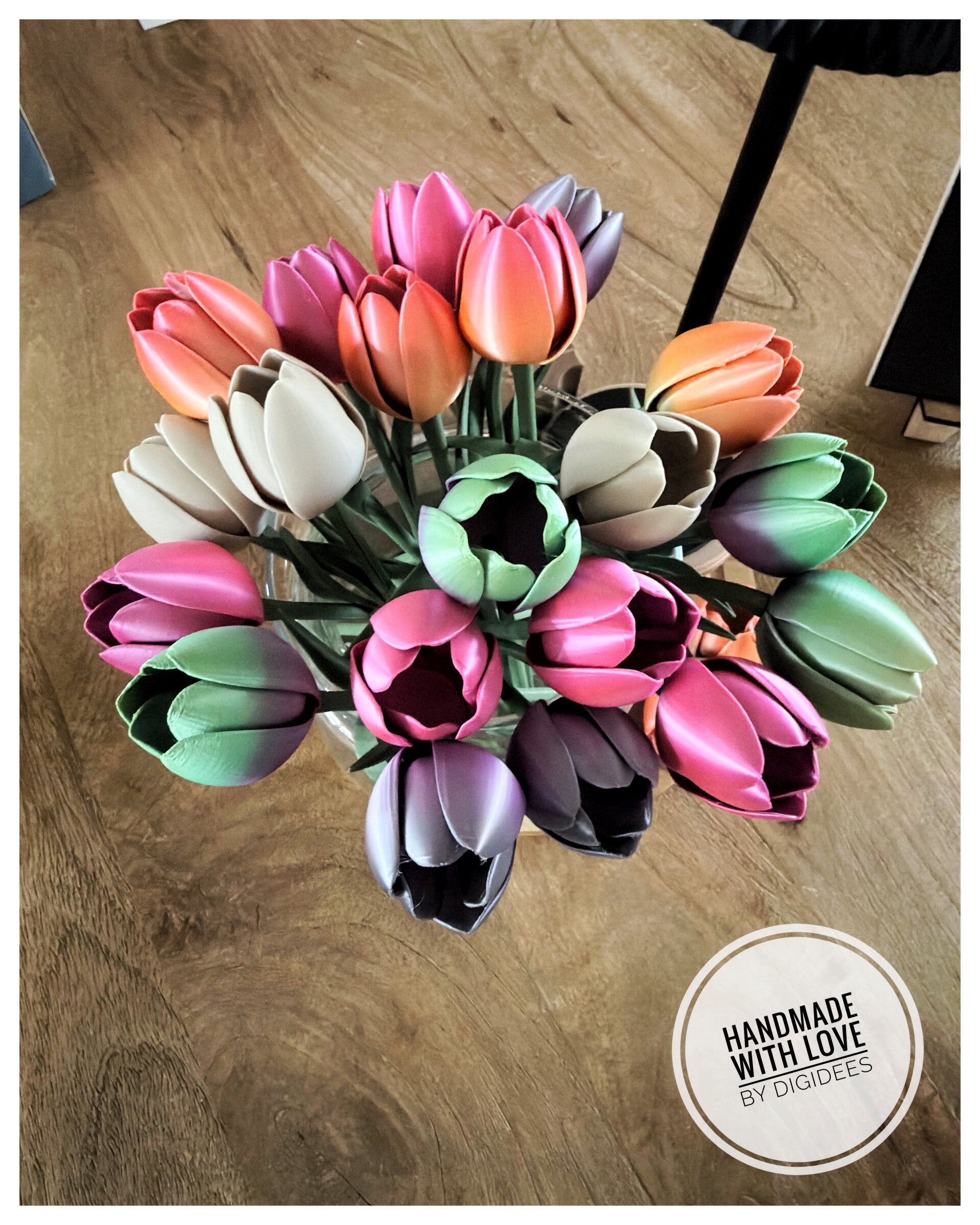 Blijvende Tulpen – Een Bosje Dat Nooit Verwelkt - regenboog