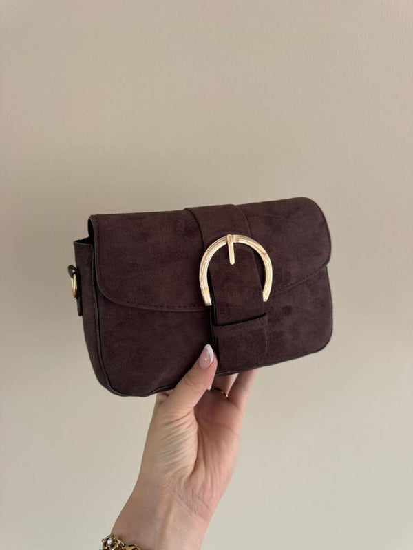 Tas May bruin