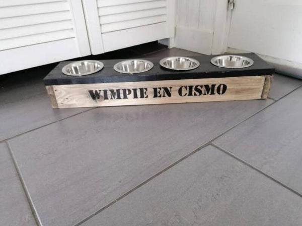 "TEUN" Voer en drinkbakstandaard met 4 rvs bakken