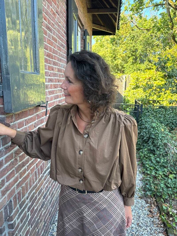 Camel Lola blouse