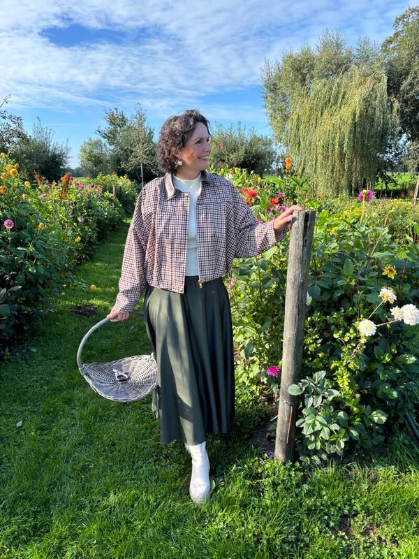 Autumn satin skirt green