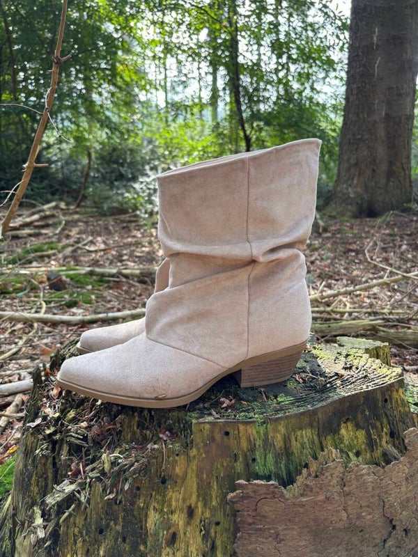 Korte beige laars