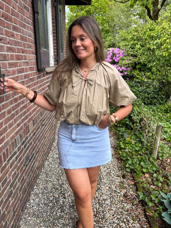 Khaki fleur top