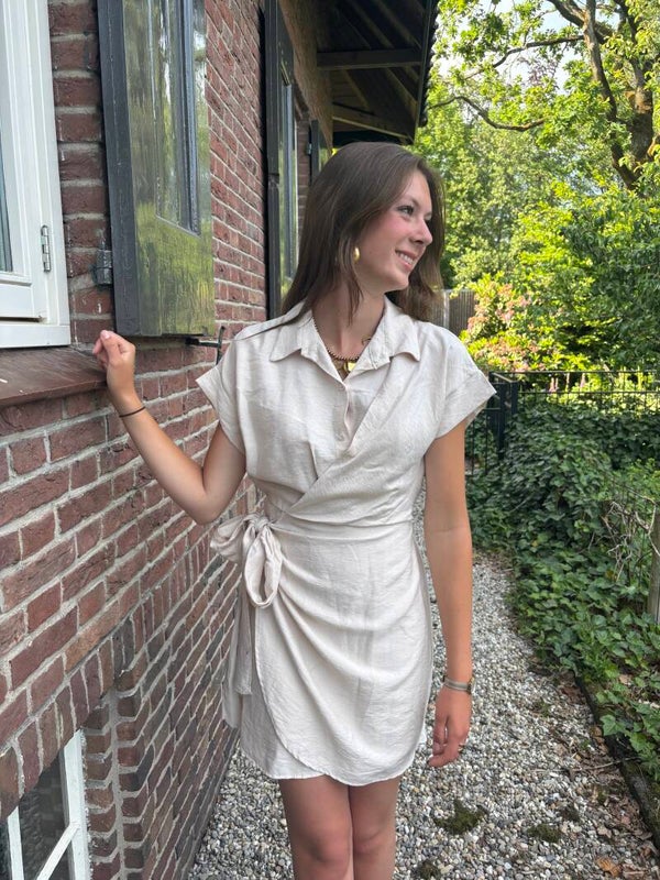 Beige Lola jurkje