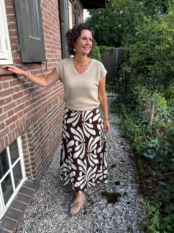 Brown leaves rok