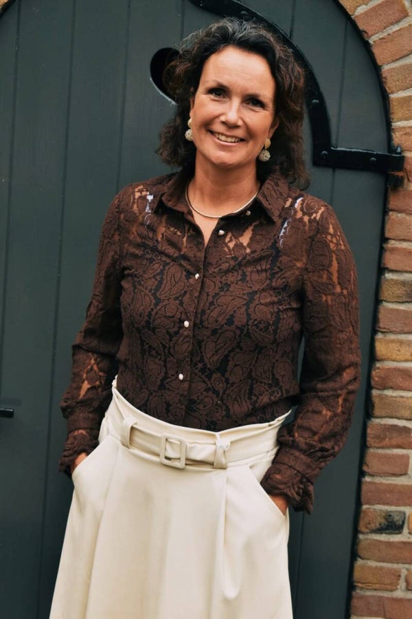 The brown juul blouse