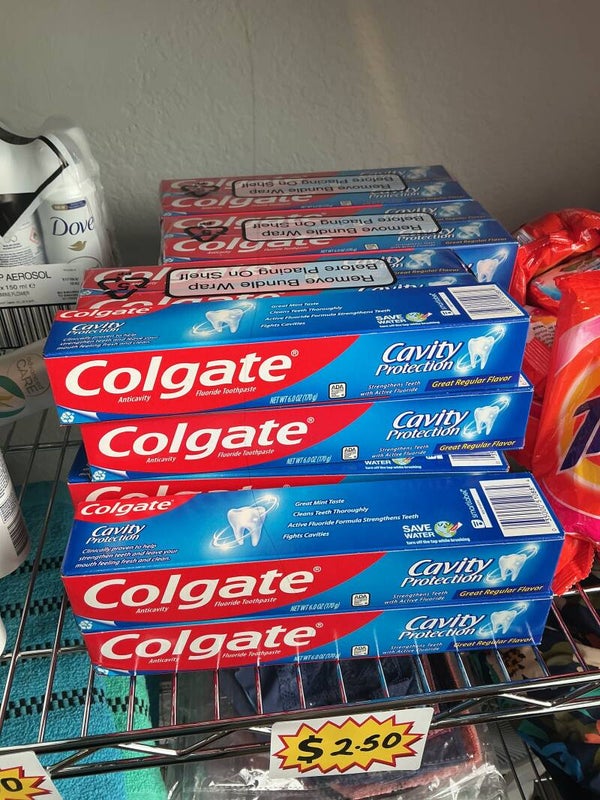 Pasta colgate