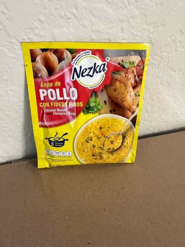 Sopa de pollo