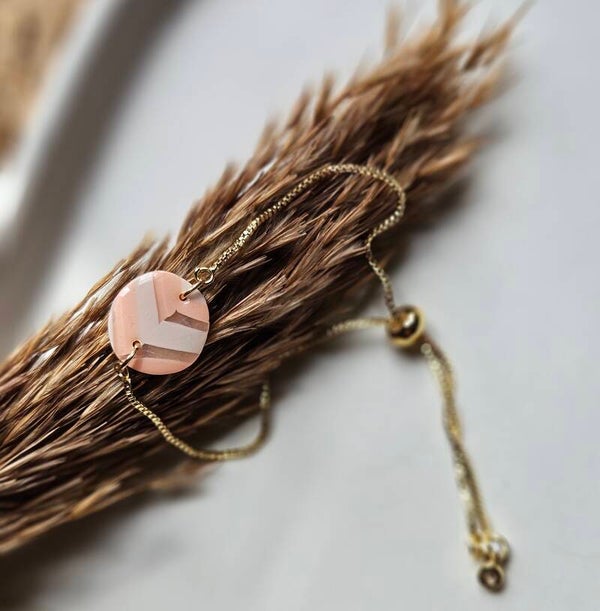 Armband #15 | koraal-beige-doorschijnend