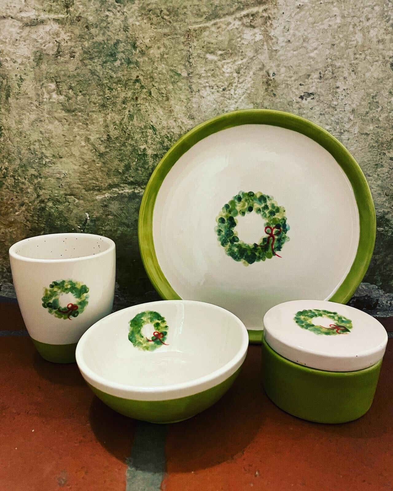 Verkauf von handbemalter Keramik Landshuter Hochzeit