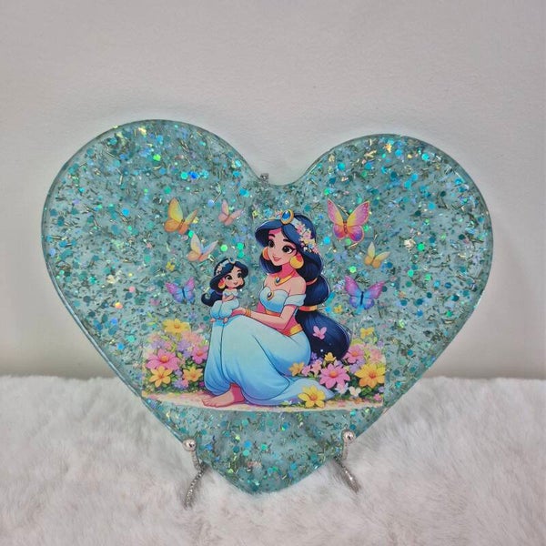 🌸 Mommy’s Princess – Resin Heart