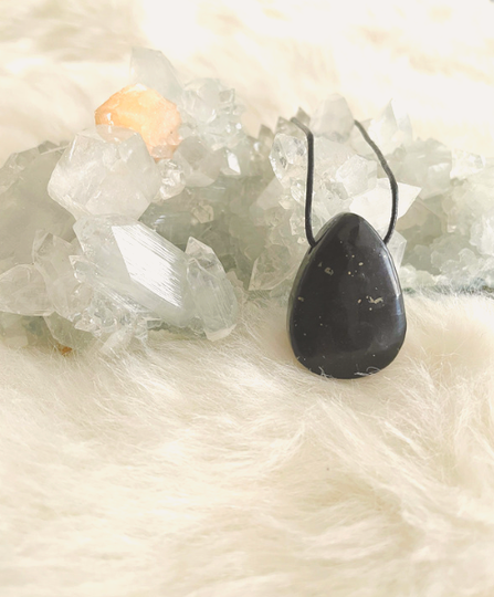 Schungit Trommelstein