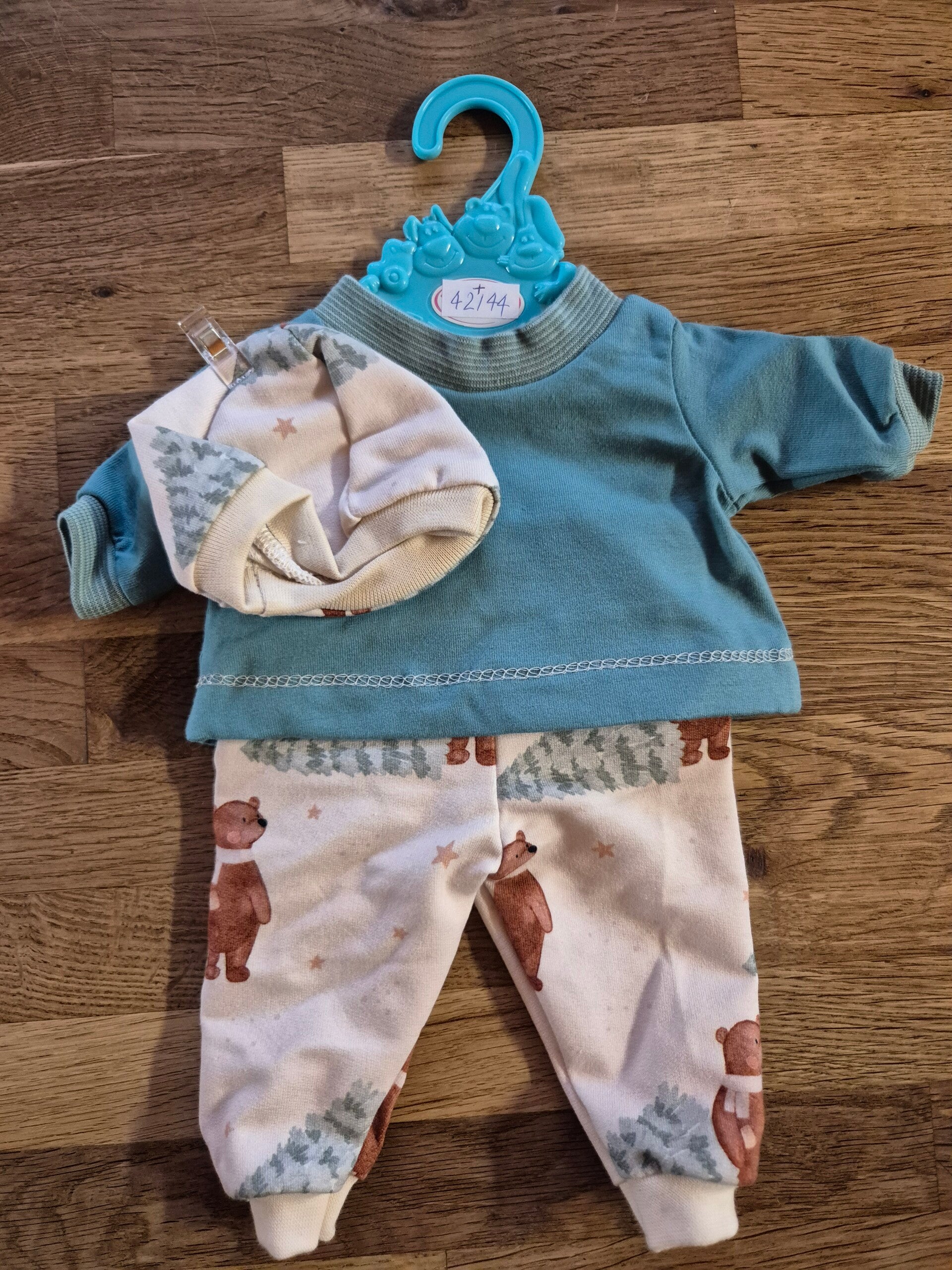 Kleiderset Weihnachtsbär