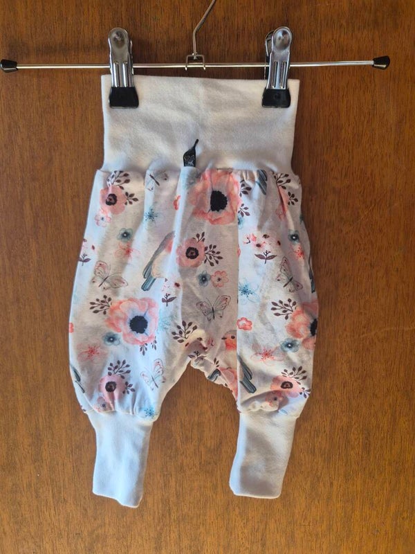 Mitwachshosen Blumen