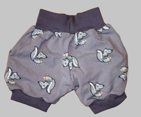 Shorts Grau