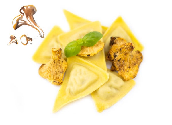 Trigoni mit Pfifferling-Füllung, 500 g frische Pasta