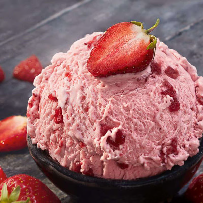 MÖVENPICK Strawberry Erdbeer Cream 5 Liter