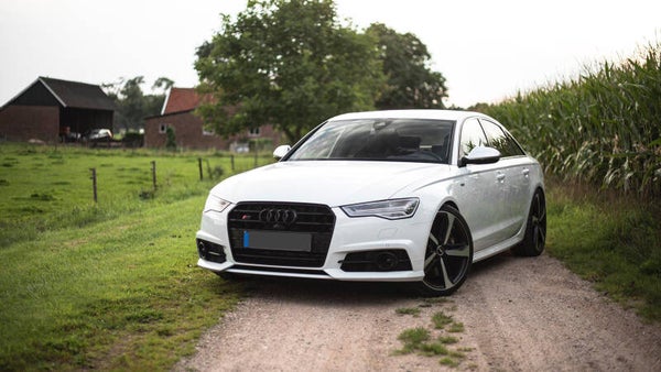 AUDI S6 VOL OPTIES! (BINNENKORT ONLINE)