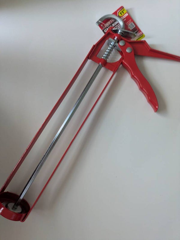 330mil caulking gun