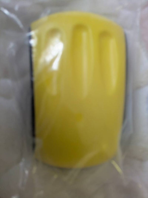 Hand sanding block for 6" sanding discs