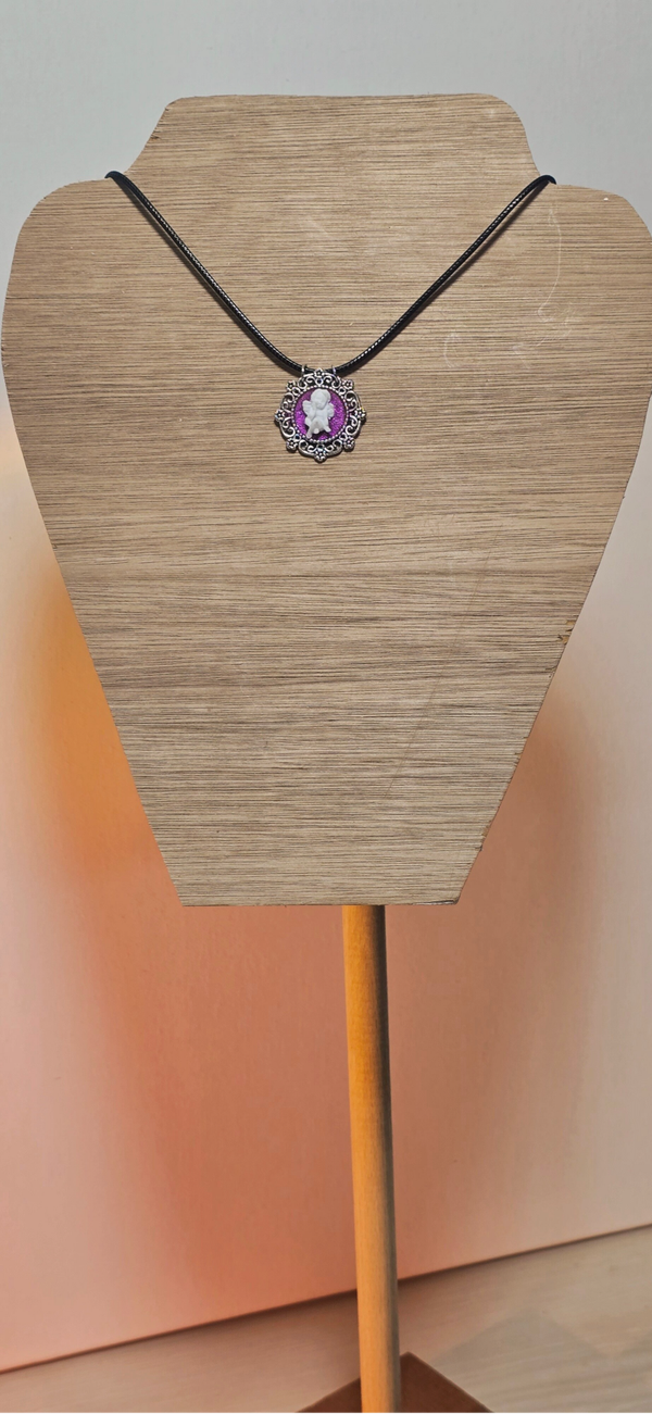 Beautiful purple necklace with angel 45cm