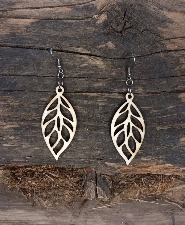 Puukorvakoru lehti 8