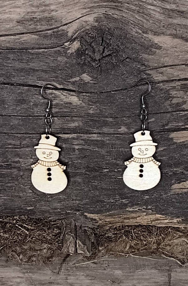 Puukorvakoru lumiukko