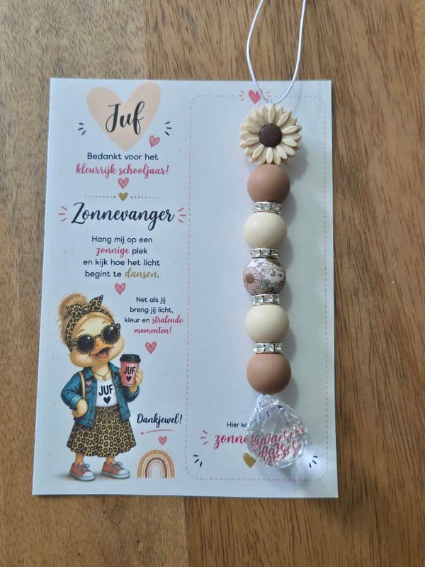 Zonnevanger Juf Beige bloem