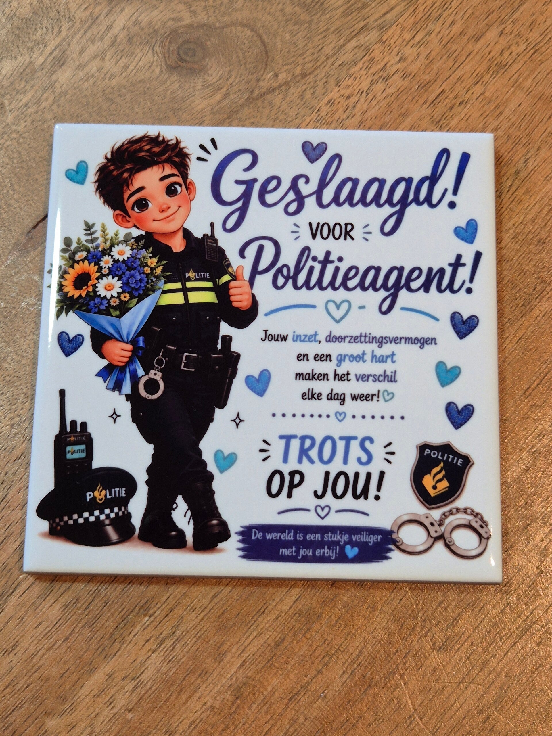 Tegel | Een politieagent geslaagd