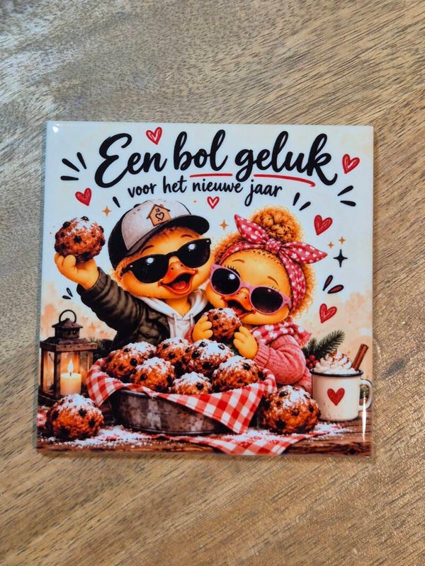 Tegel | Een bol geluk voor het nieuwe jaar