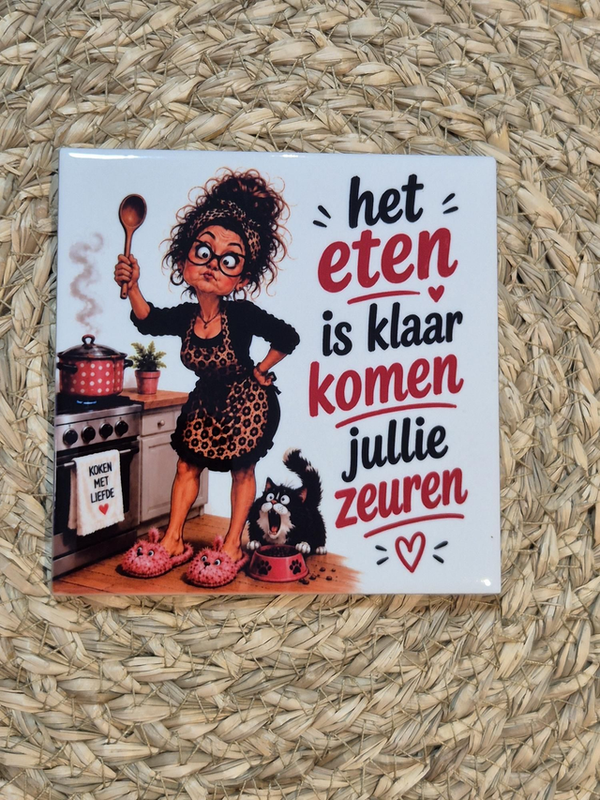 Tegel | Het eten is klaar komen jullie zeuren