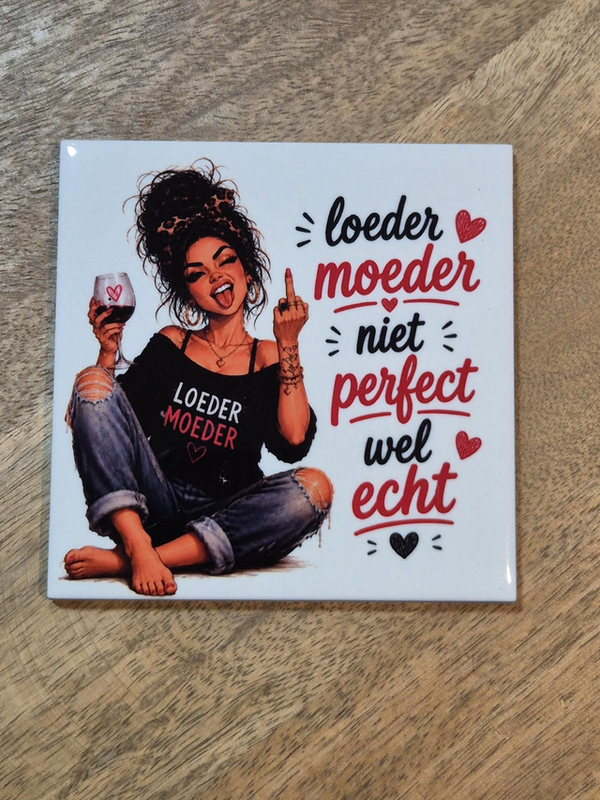 Tegel | Loedermoeder niet perfect wel echt Bruin