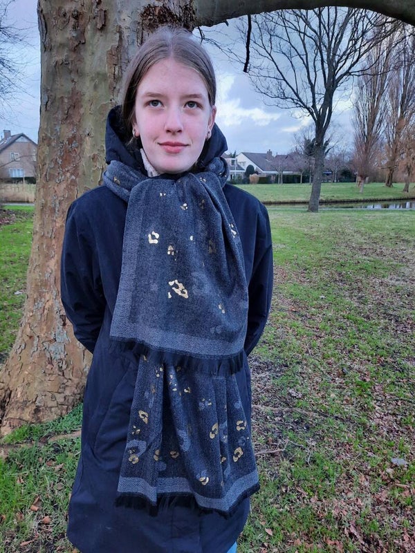 Antraciete Sjaal met gouden accenten
