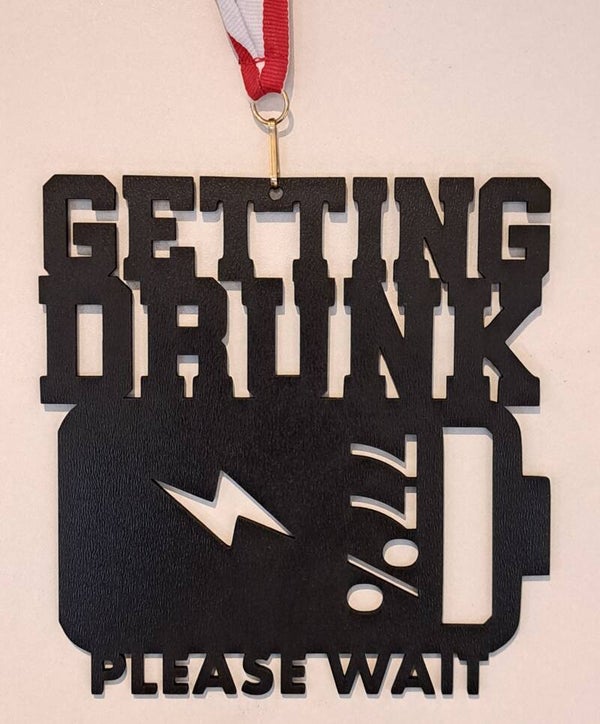Medaille Getting drunk