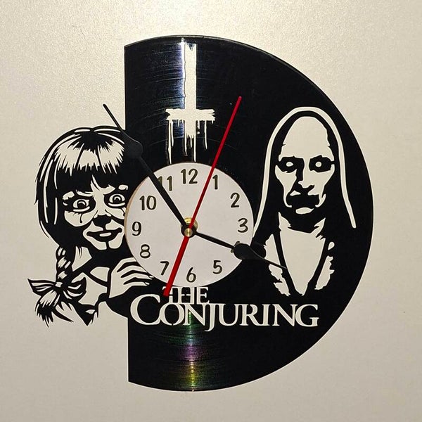 Vinyl klok Conjuring