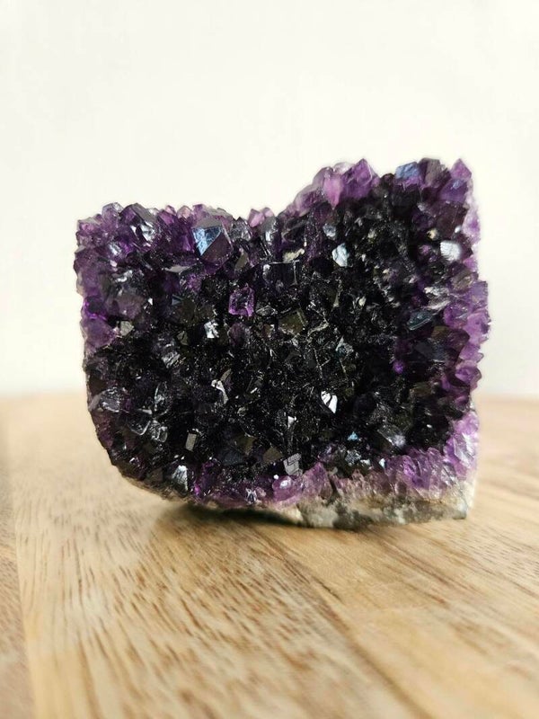 Handvorm Amethist extra donker #51