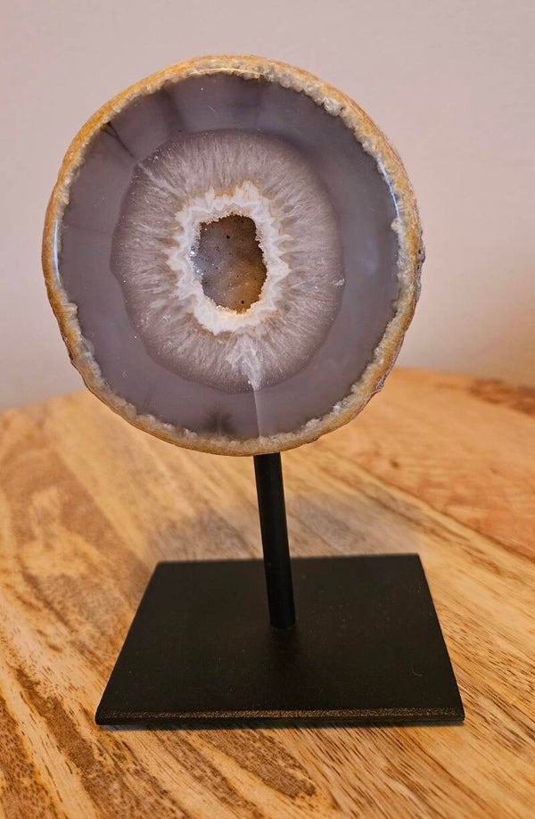 Agaat op standaard met druzy #664