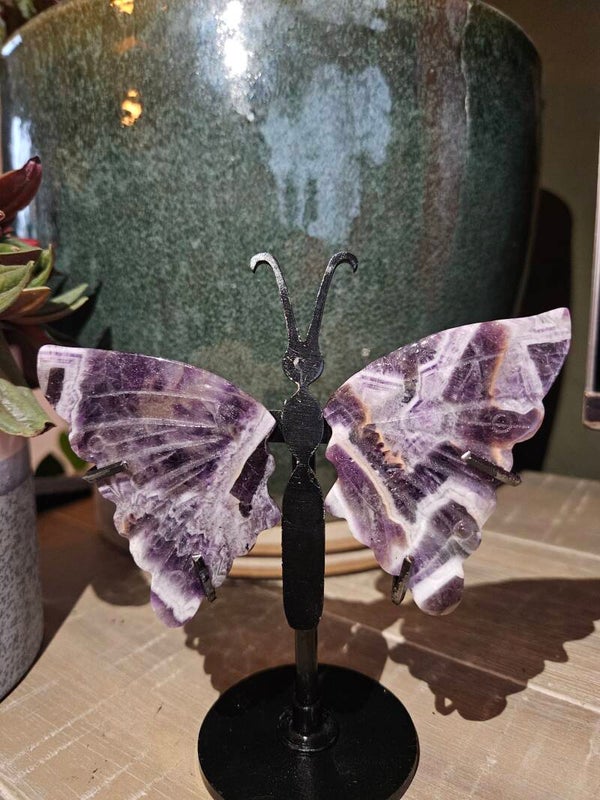Amethist vlinder inclusief standaard