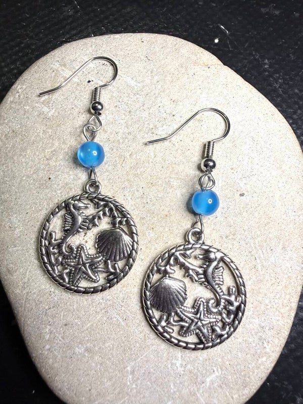 Boucles d’oreilles esprit marin – perles bleu lagon