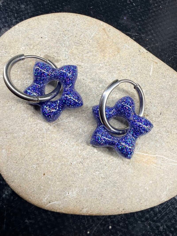 Boucles d’oreilles pampilles Étoiles bleu scintillantes