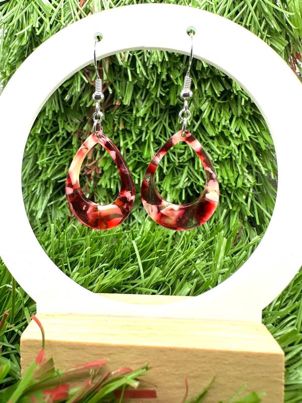 Boucles d’oreilles goutte résine couleur transparente