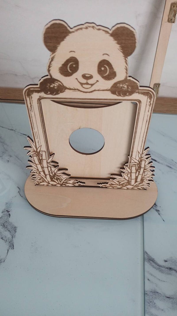 Cadre  panda en bois