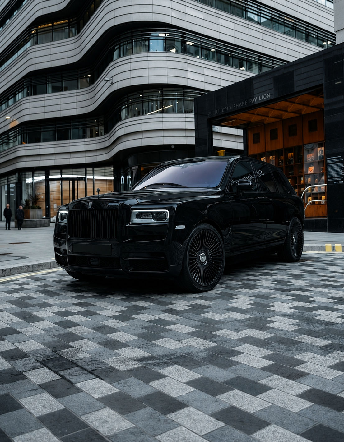 Black Rolls Royce Cullinan