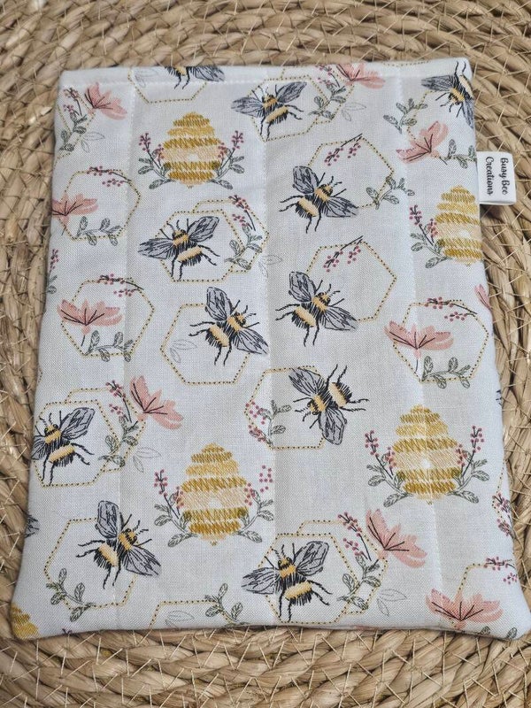 Bee hive kindle sleeve