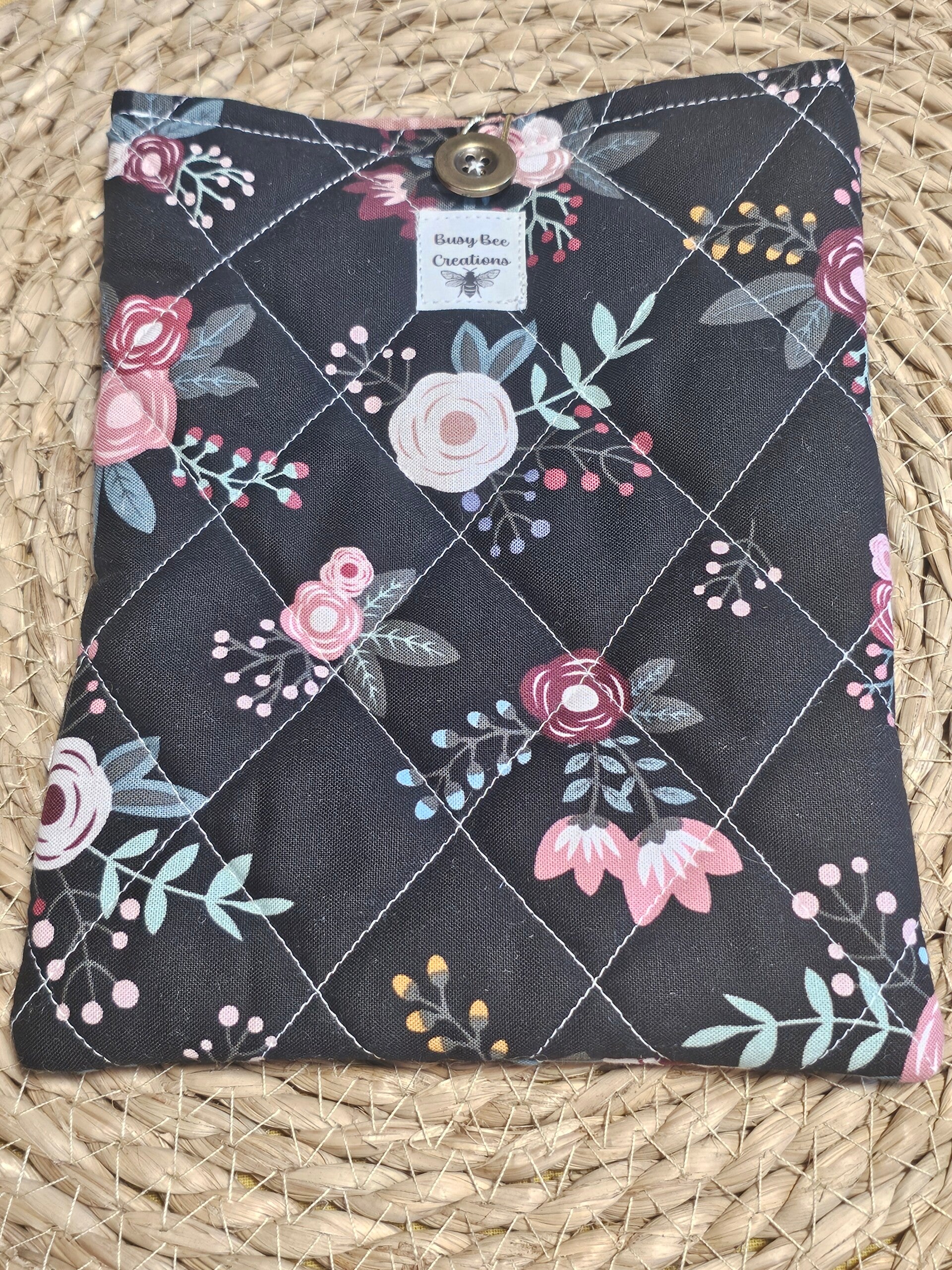Black floral kindle sleeve