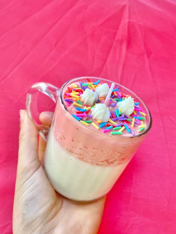 Milkshake kaars vanille aarbei